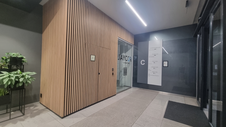 To Let Commercial Property for Rent in Woodstock Western Cape